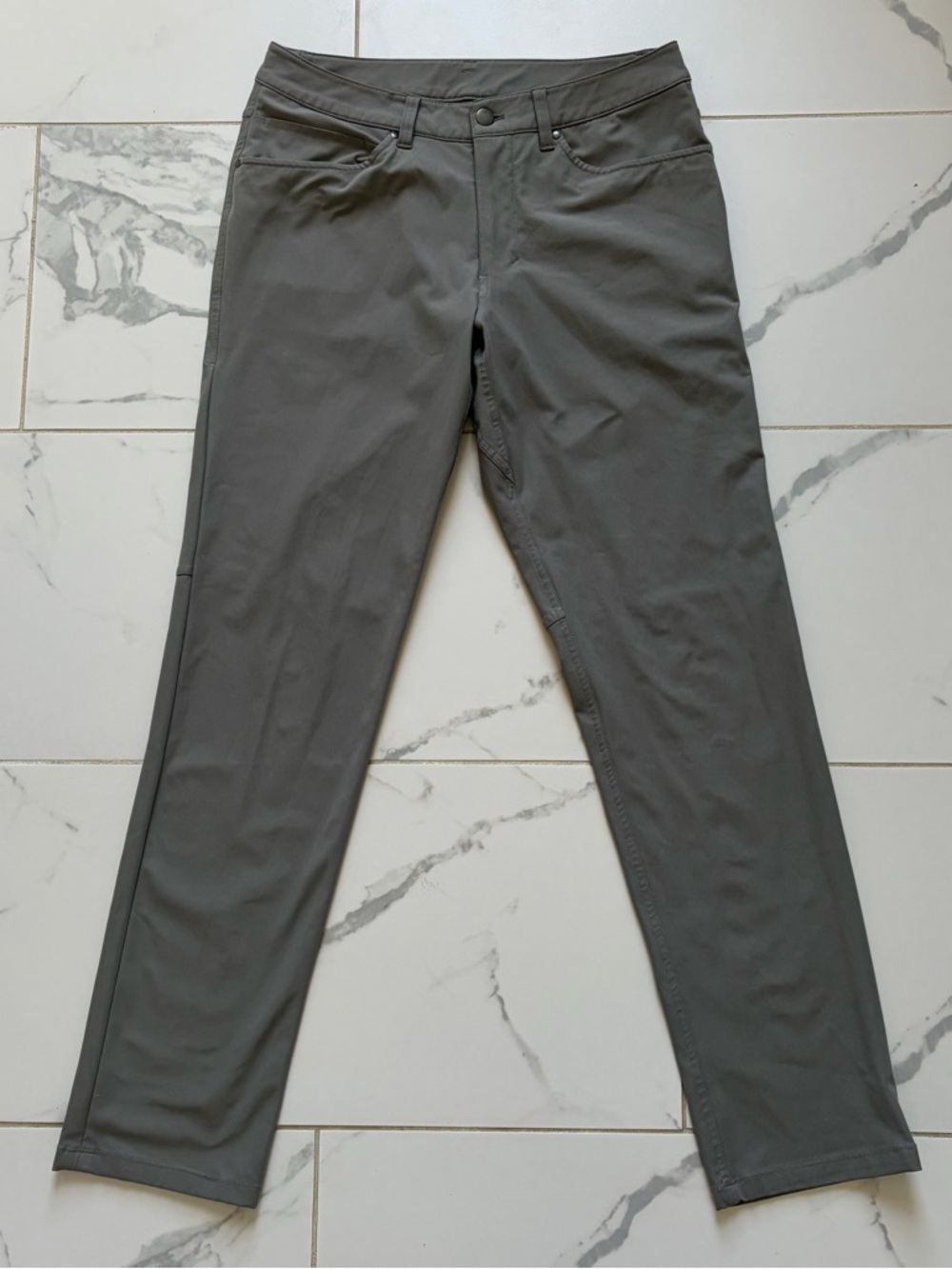 Lululemon ABC Classic-Fit 5 Pocket Pant Mens Size 30 Warpstreme Beige